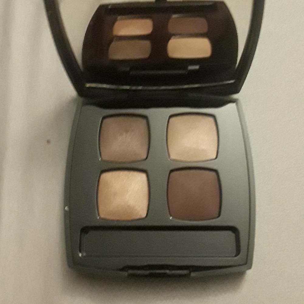 Chanel eyeshadow